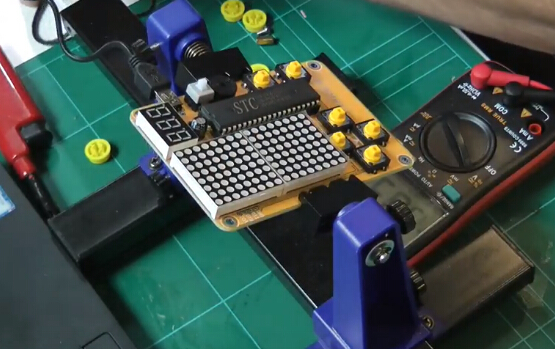 Eletrônico Fun Game Console Circuit Board, Microcontrolador Single Chip,  Snake Tetris, Kit De Solda - AliExpress