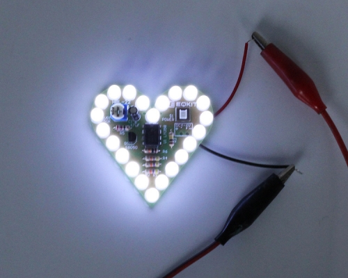 White Flashing LED DIY Kit Heart Shape Breathing Lamp Kit Electronic Kit Module DC 4V-6V