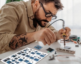 DIY Color Recognition Soldering Kit with TCS34725 Sensor, STEM Electronics Project to Learn RGB & HSV, 1.69'' TFT Display, 4 Modes Color Learning Kit