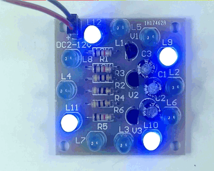 Kit Electronique a Monter Xruison DIY LED Kit Coloré Forme de Coeur Kit de Carte Électronique de Circuit Imprimé de Module de Décoration 